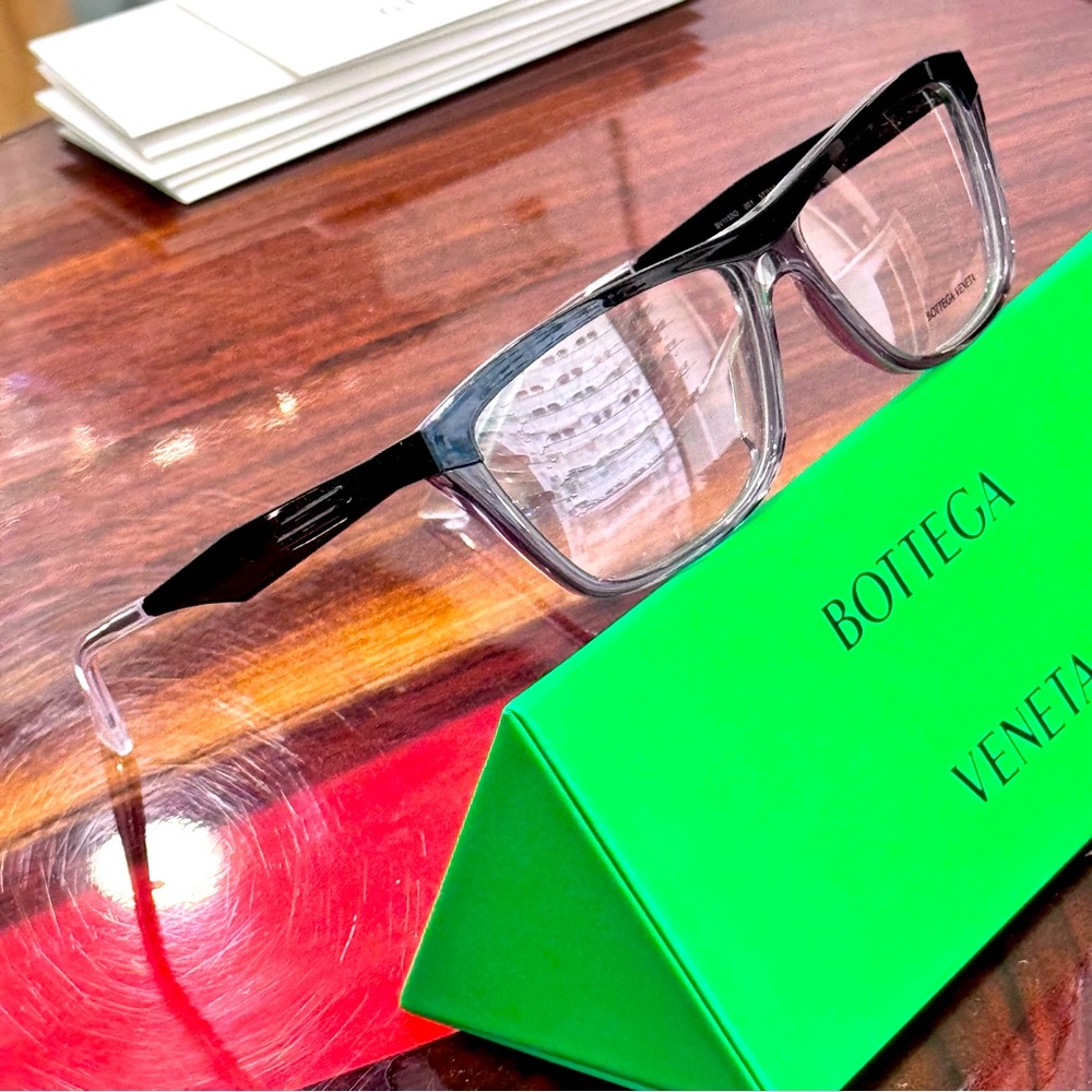 Bottega Veneta Glasses